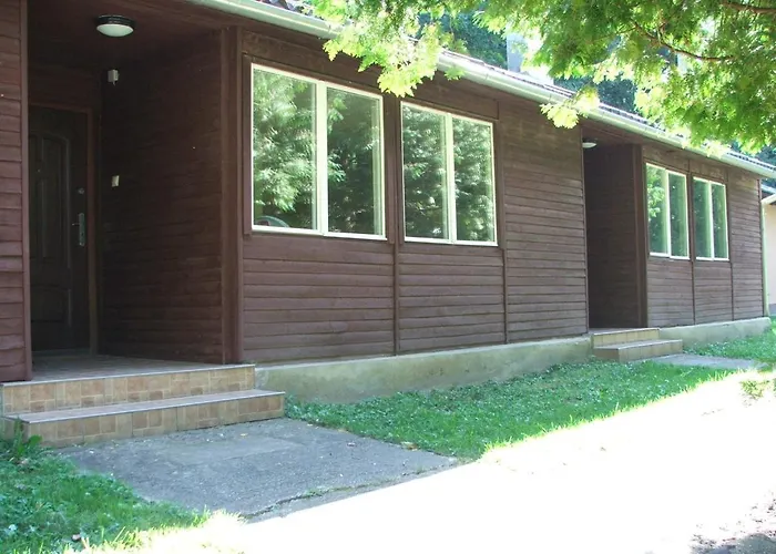 Apartament Alomvoelgy Many